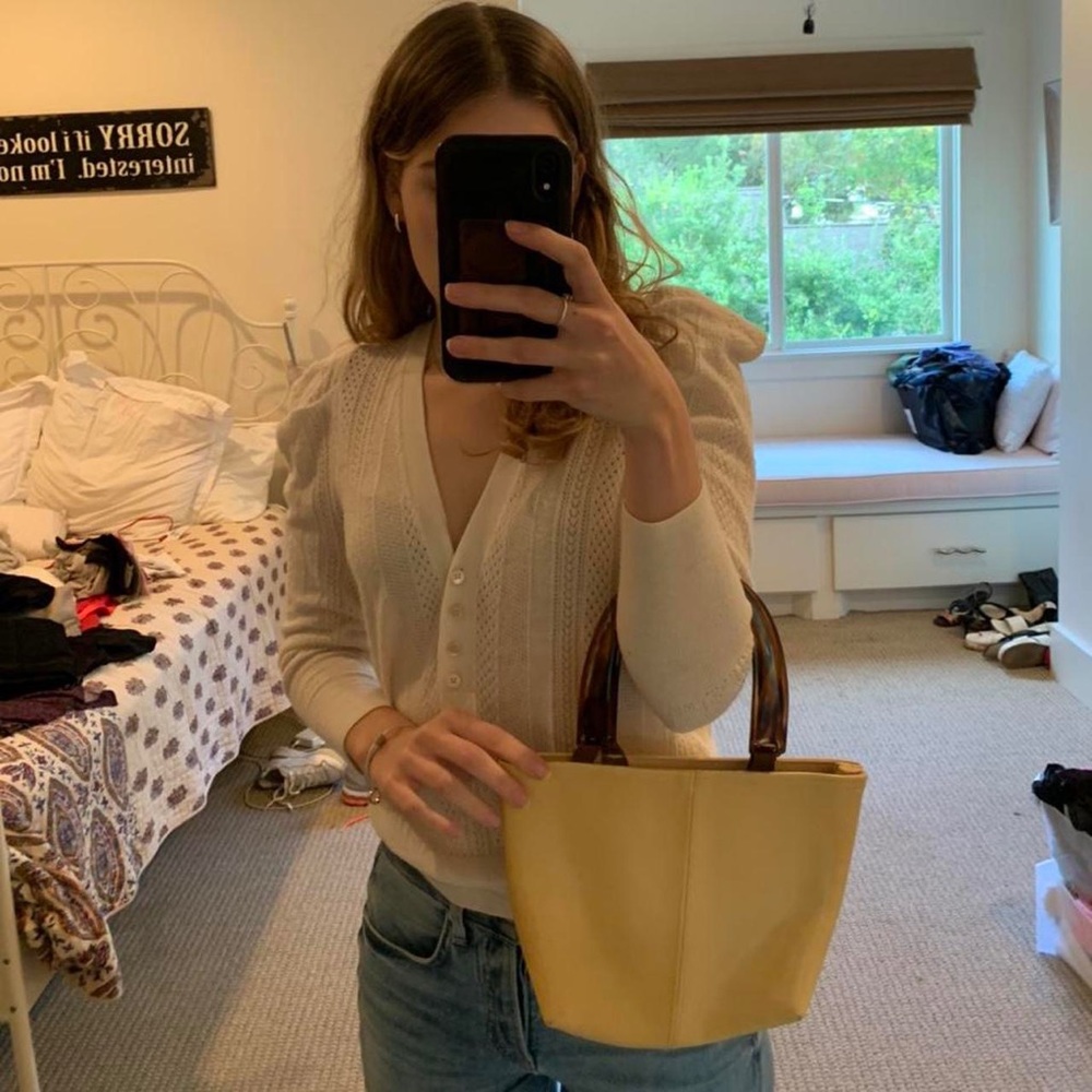 Tan purse tortoise shell clasps